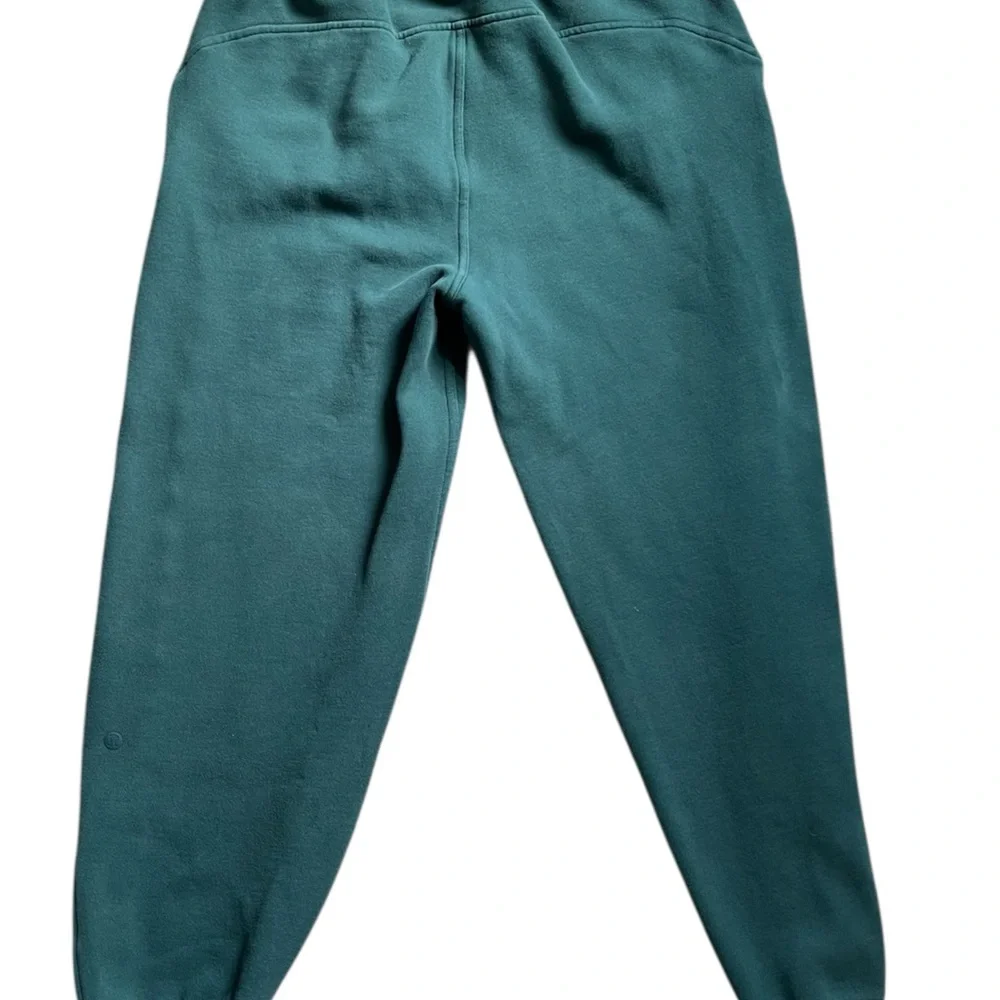 Lululemon Scuba High Rise Relaxed Jogger Size 4 - Picture 6 of 11